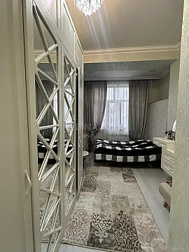 Satılır 2 otaqlı mənzil 59 m²