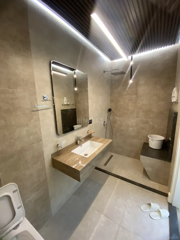 Satılır 2 otaqlı mənzil 86 m²