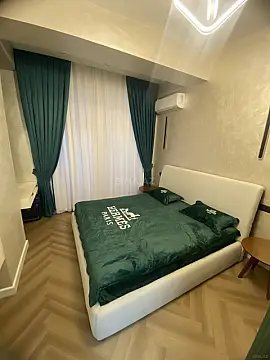 Satılır 2 otaqlı mənzil 86 m²