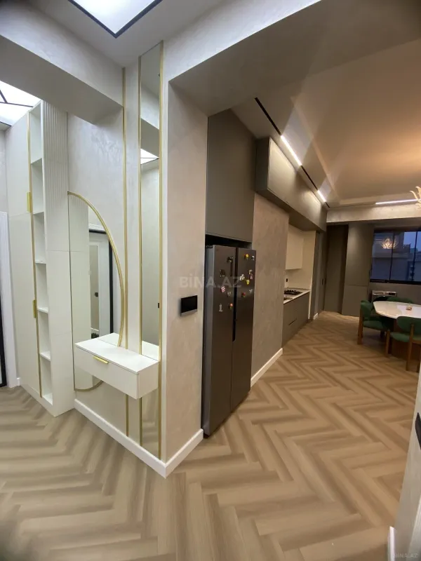 Satılır 2 otaqlı mənzil 86 m²