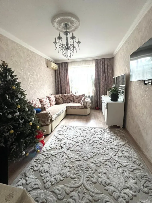Satılır 2 otaqlı mənzil 70 m²