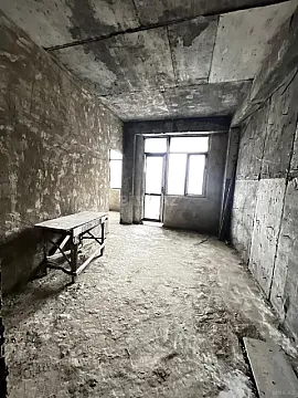 Satılır 2 otaqlı mənzil 56 m²