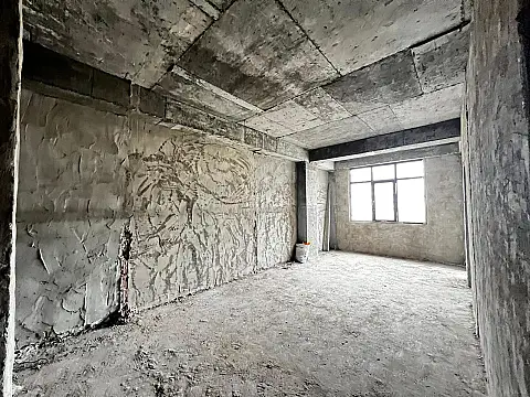 Satılır 2 otaqlı mənzil 56 m²