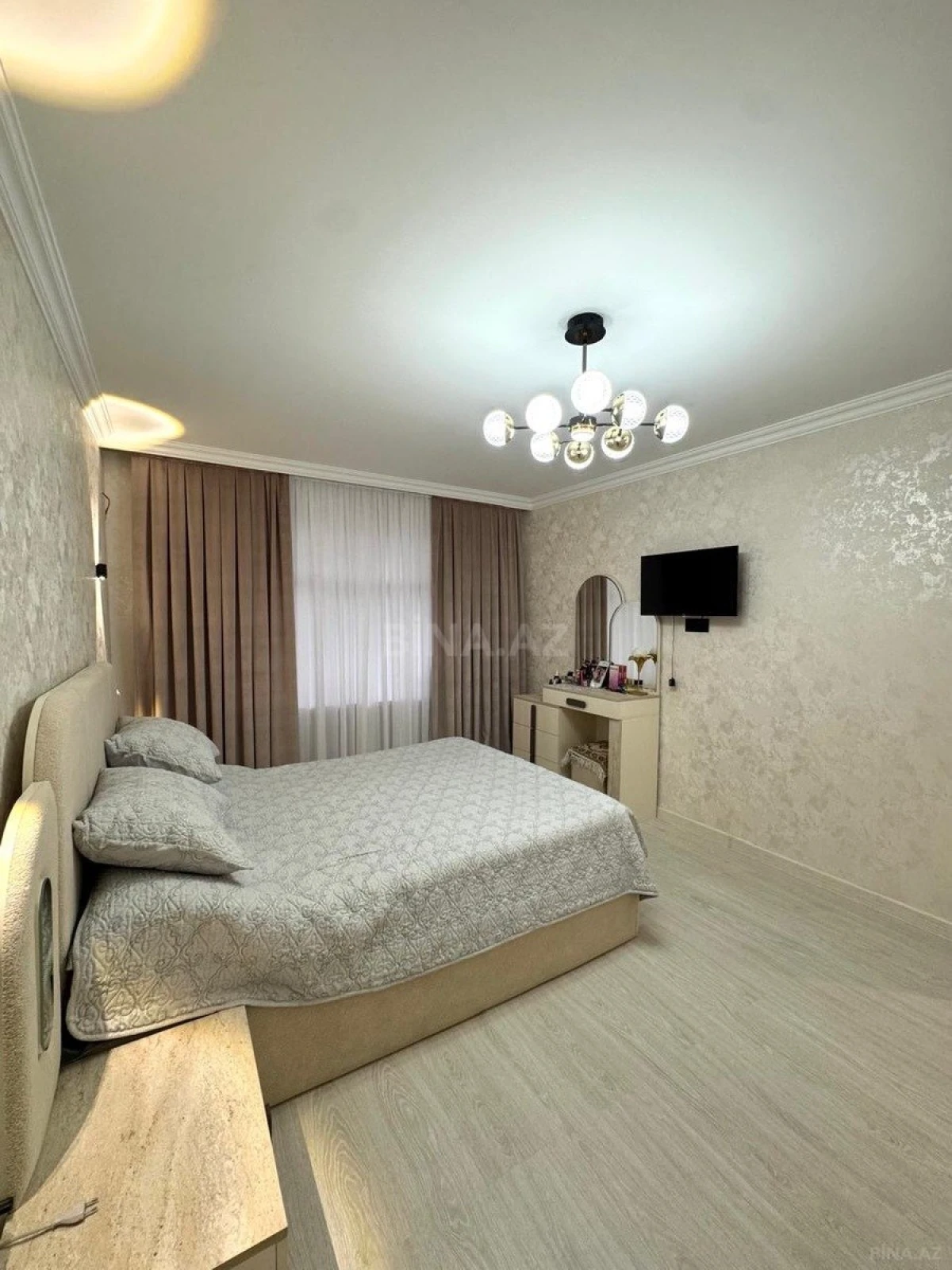 Satılır 3 otaqlı mənzil 75 m²