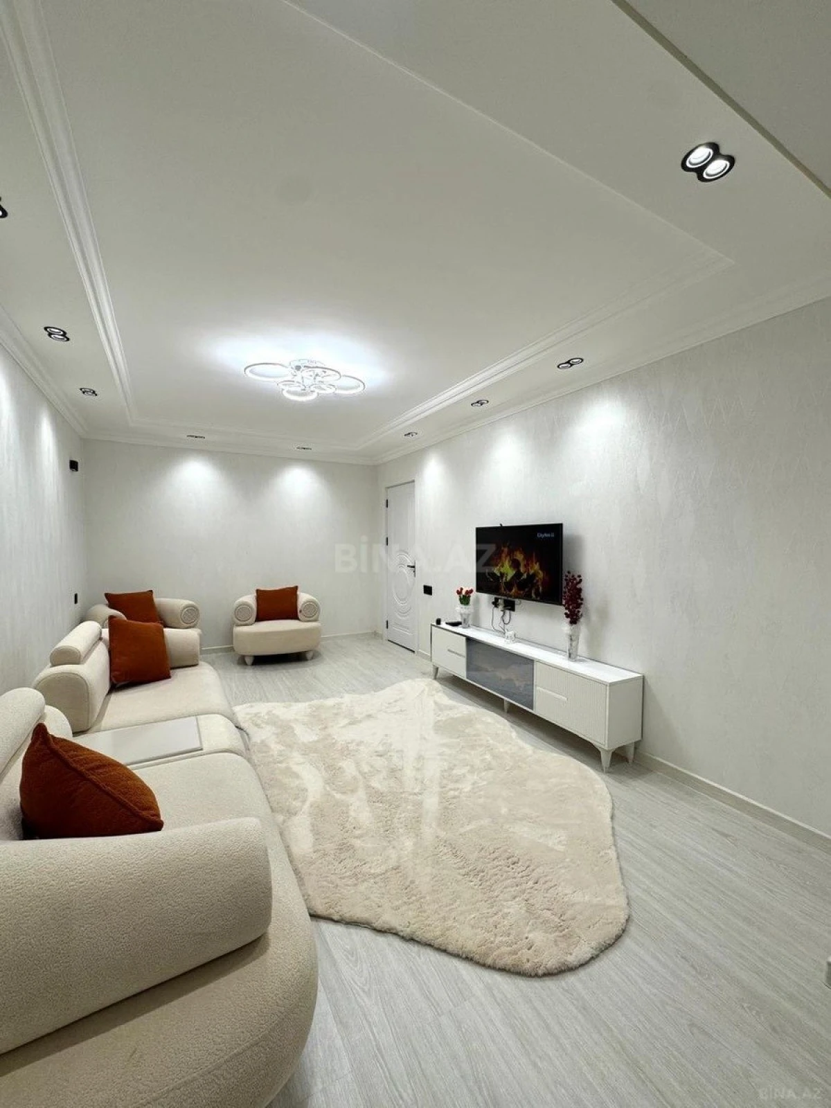 Satılır 3 otaqlı mənzil 75 m²