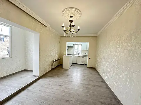 Satılır 2 otaqlı mənzil 40 m²