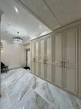 Satılır 3 otaqlı mənzil 153 m²