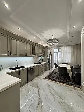 Satılır 3 otaqlı mənzil 153 m²