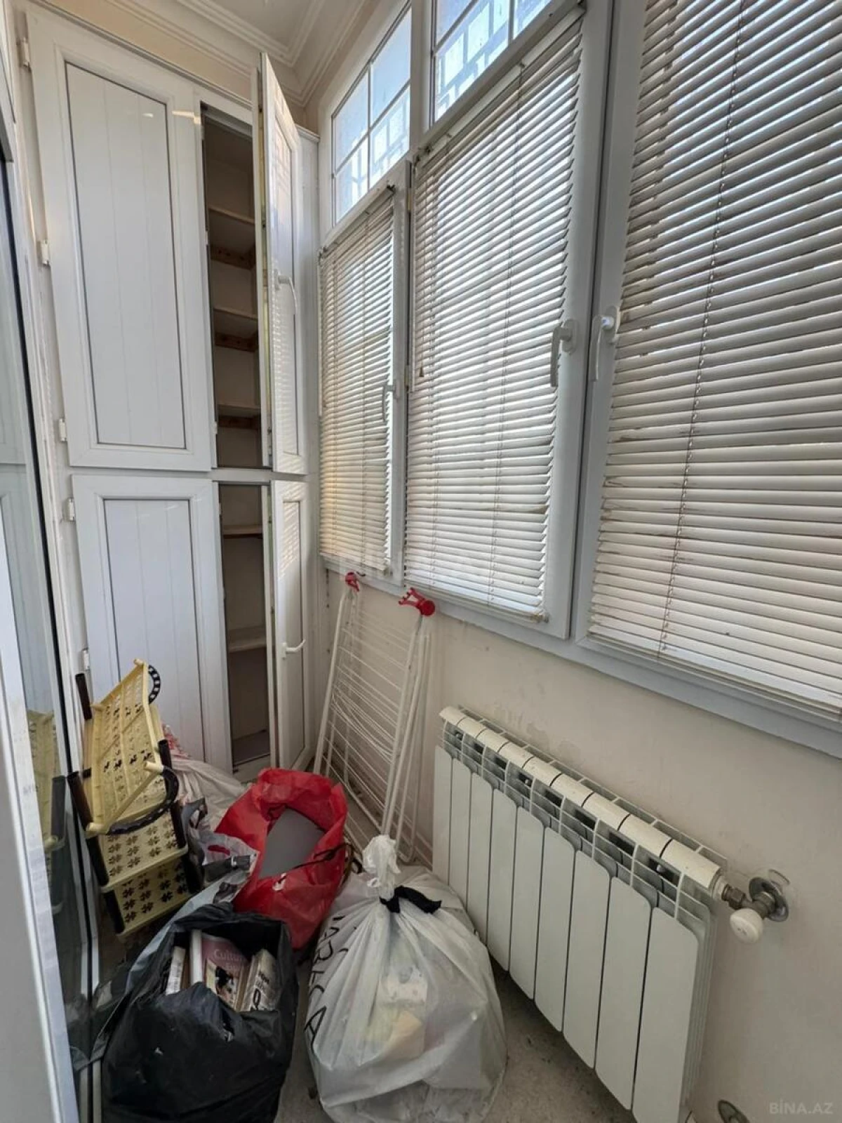 Satılır 3 otaqlı mənzil 153 m²