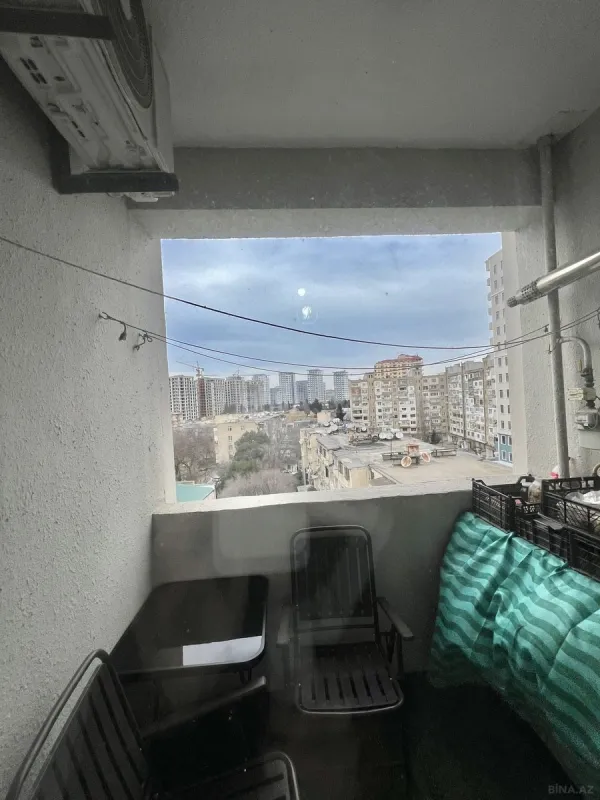 Satılır 3 otaqlı mənzil 126 m²