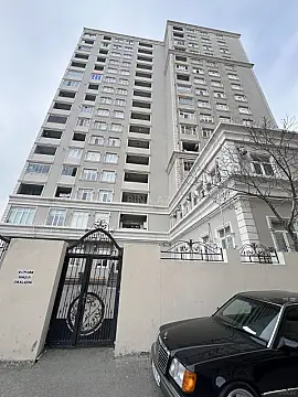 Satılır 3 otaqlı mənzil 126 m² — Bakı, 8-ci kilometr 3 otaq 126.00 m²