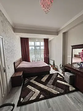 Satılır 3 otaqlı mənzil 126 m²