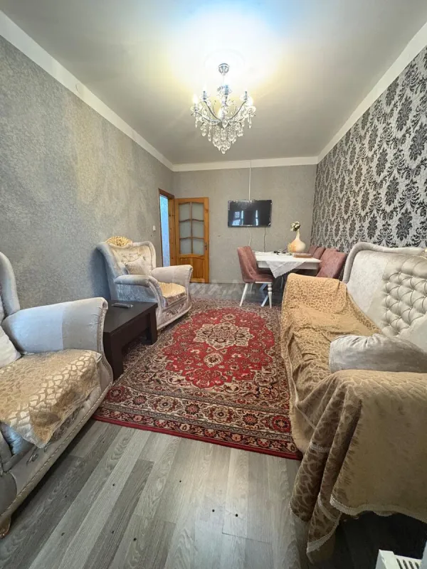 Kirayə verilir 3 otaqlı mənzil 85 m²