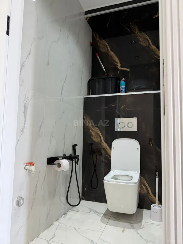 Kirayə verilir 3 otaqlı mənzil 116 m²