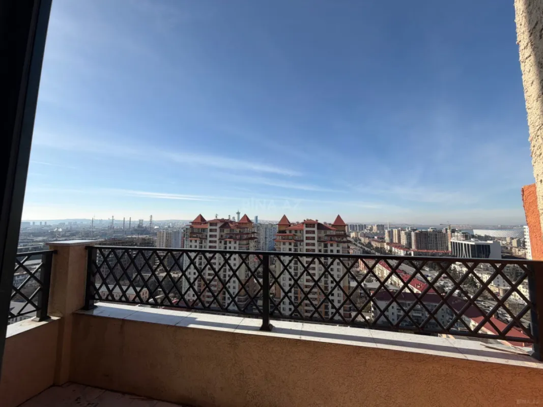 Kirayə verilir 3 otaqlı mənzil 116 m²