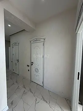 Kirayə verilir 3 otaqlı mənzil 116 m²