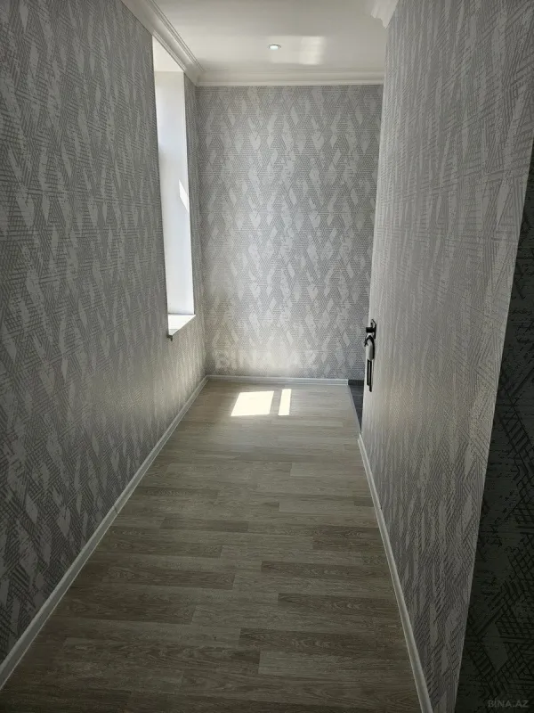 Satılır 4 otaqlı həyət evi 200 m²