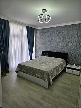 Satılır 4 otaqlı həyət evi 200 m²