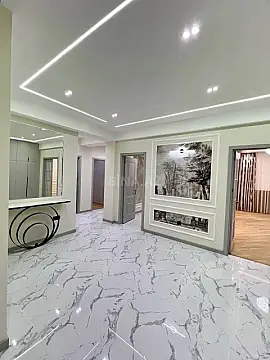 Satılır 4 otaqlı mənzil 192 m²