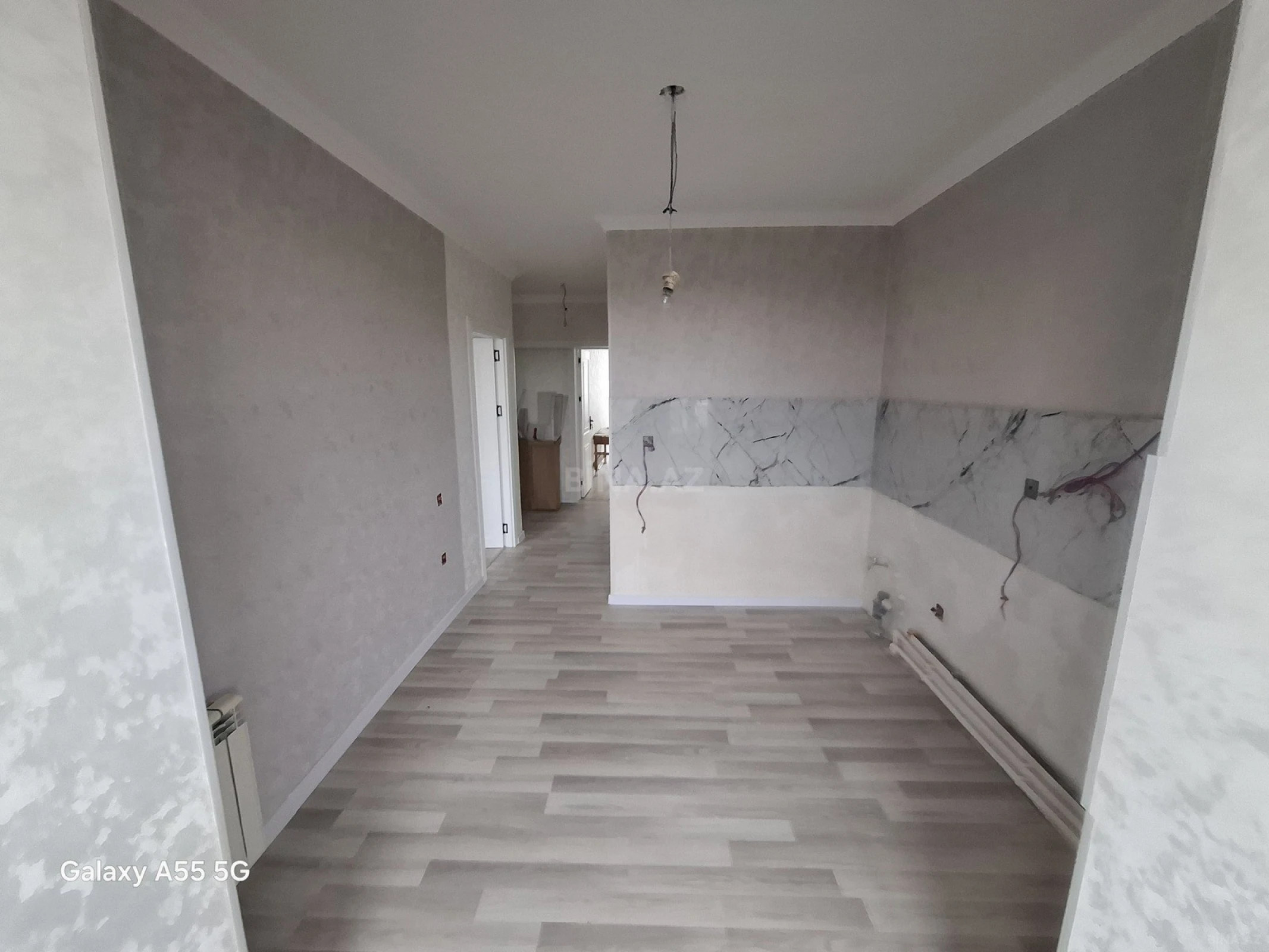 Satılır 3 otaqlı mənzil 64 m²