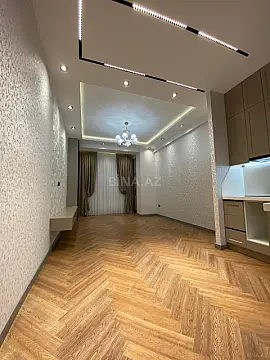 Satılır 2 otaqlı mənzil 68 m²