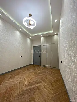 Satılır 2 otaqlı mənzil 68 m²