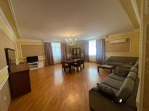 Satılır 3 otaqlı mənzil 160 m² — Bakı, Xətai 3 otaq 160.00 m²