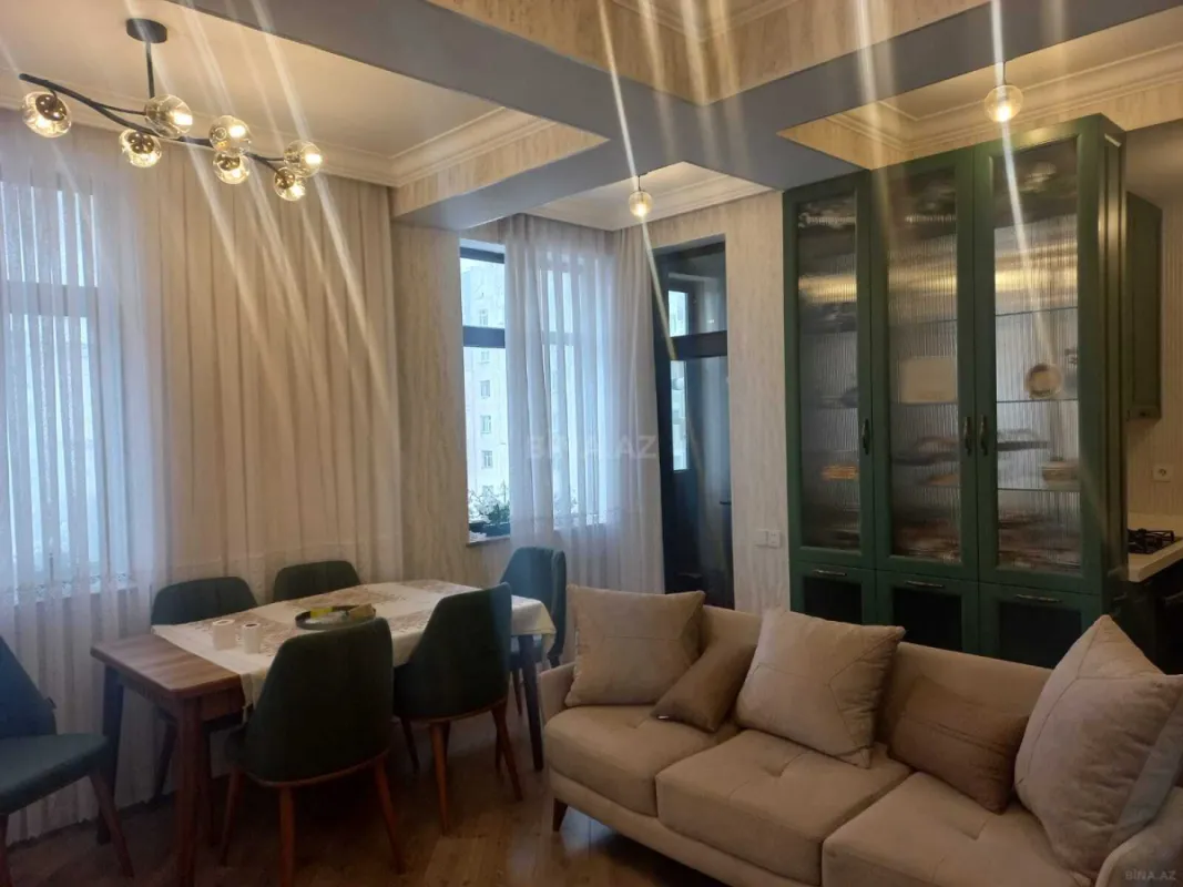 Satılır 3 otaqlı mənzil 70 m²