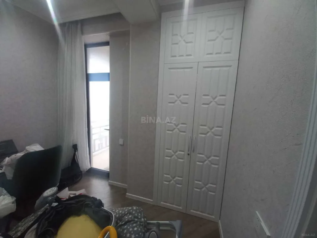 Satılır 3 otaqlı mənzil 70 m²