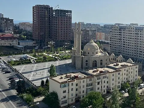 Satılır 3 otaqlı mənzil 78 m² — Bakı, Yeni Günəşli 3 otaq 78.00 m²