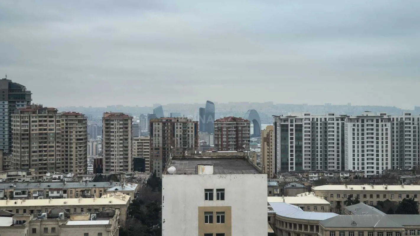 Satılır 8 otaqlı mənzil 790 m²