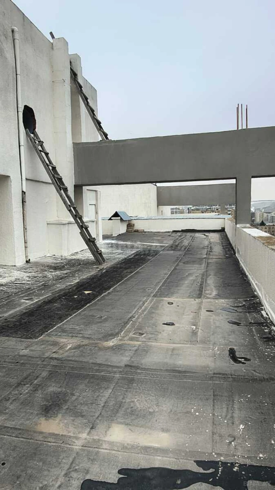 Satılır 8 otaqlı mənzil 790 m²