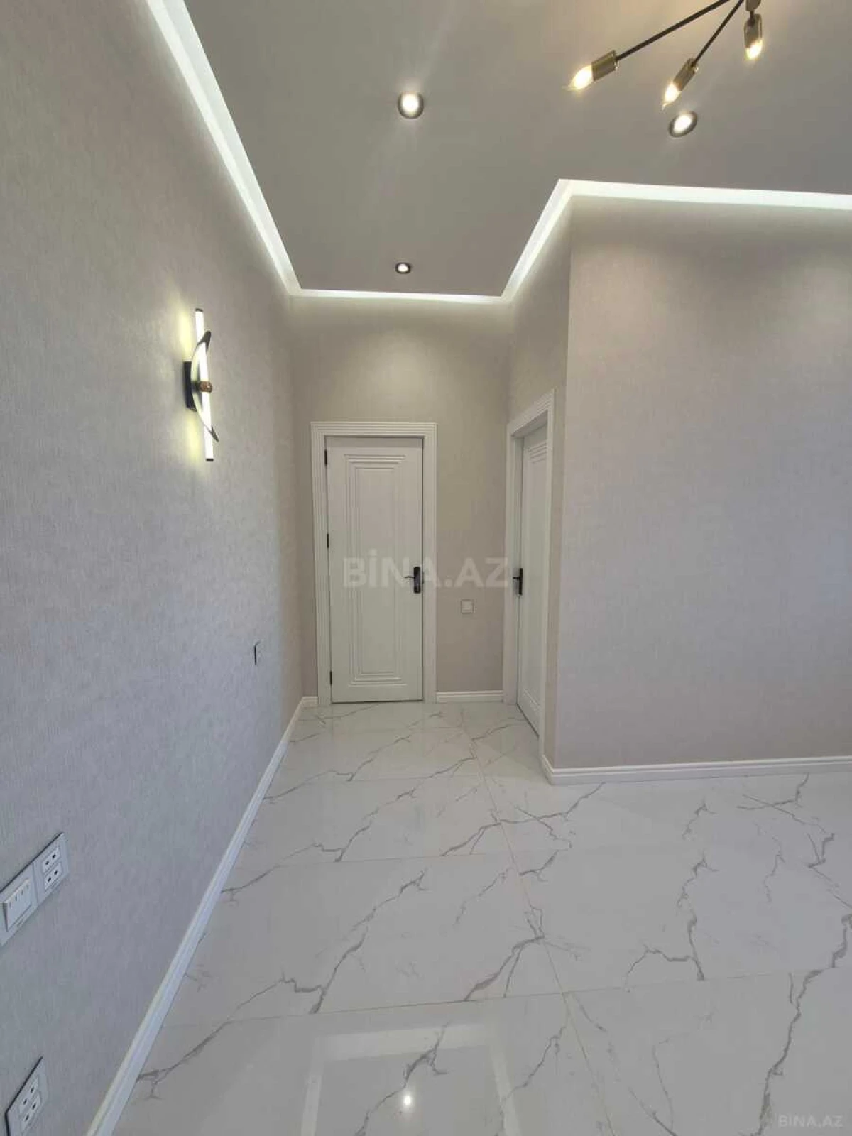 Satılır 2 otaqlı mənzil 42 m²