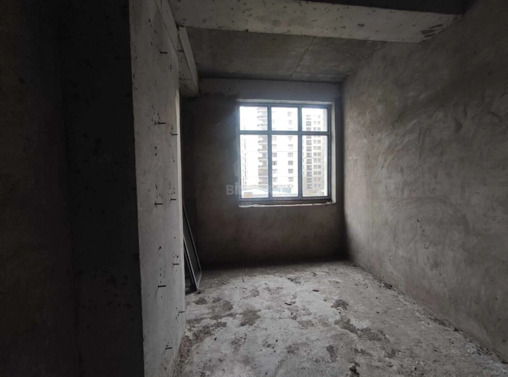 Satılır 3 otaqlı mənzil 88 m²