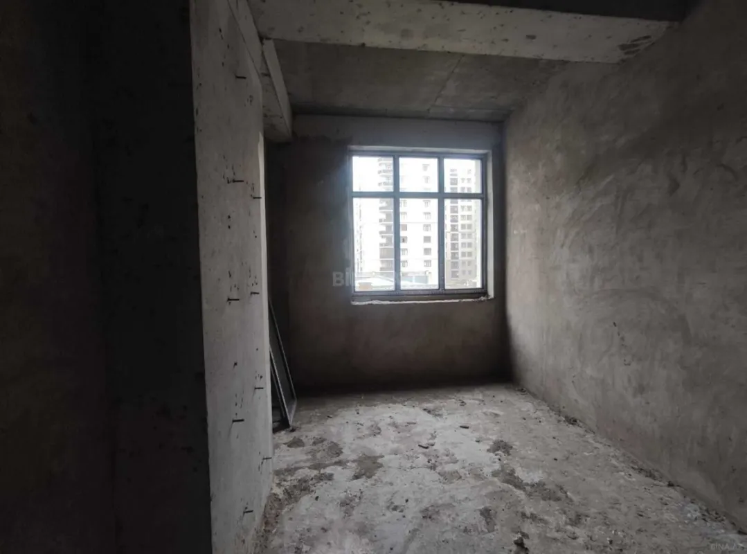 Satılır 3 otaqlı mənzil 88 m²