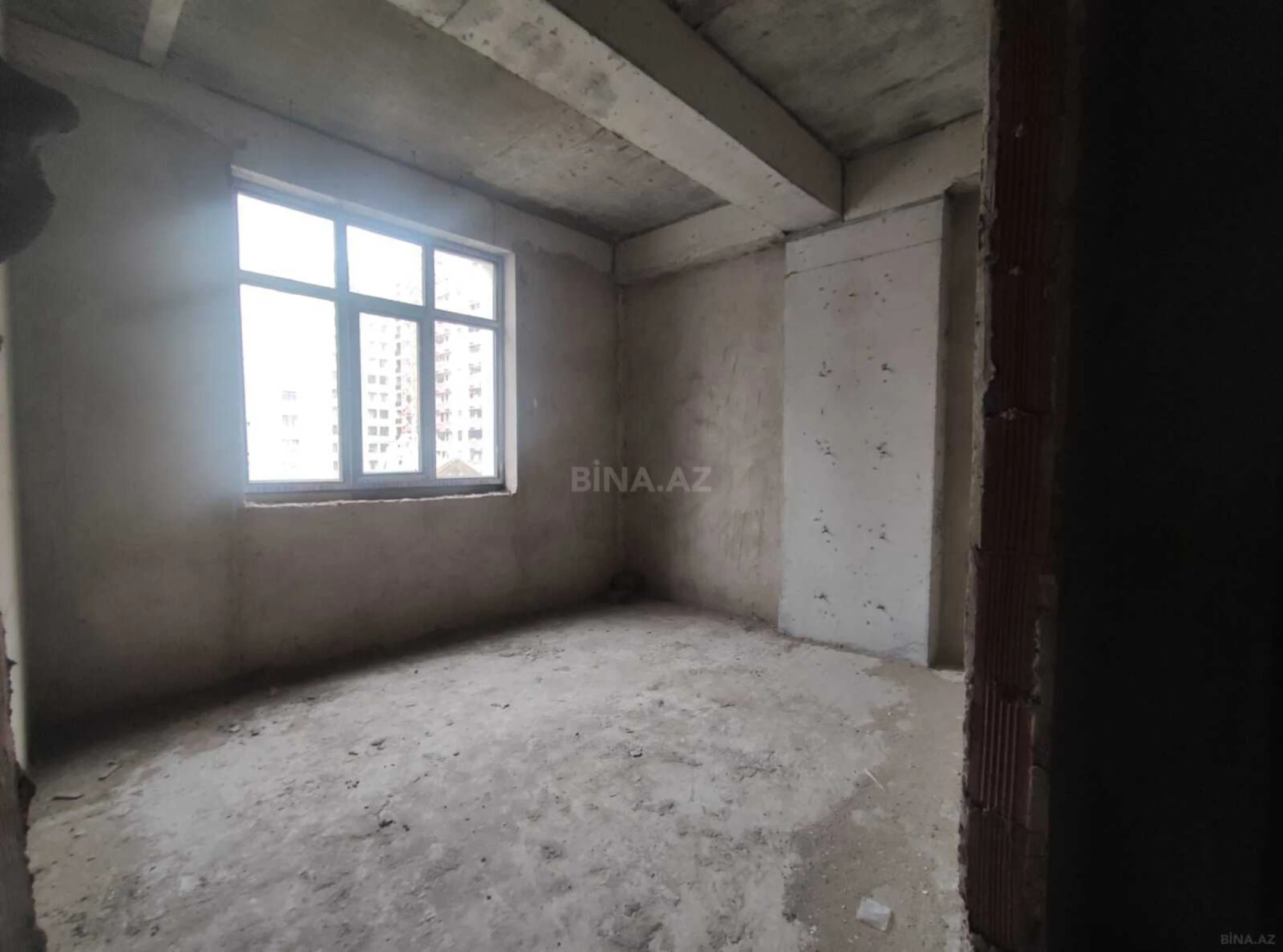Satılır 3 otaqlı mənzil 88 m²