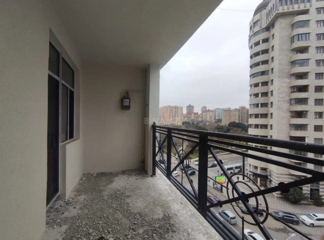 Satılır 3 otaqlı mənzil 88 m²