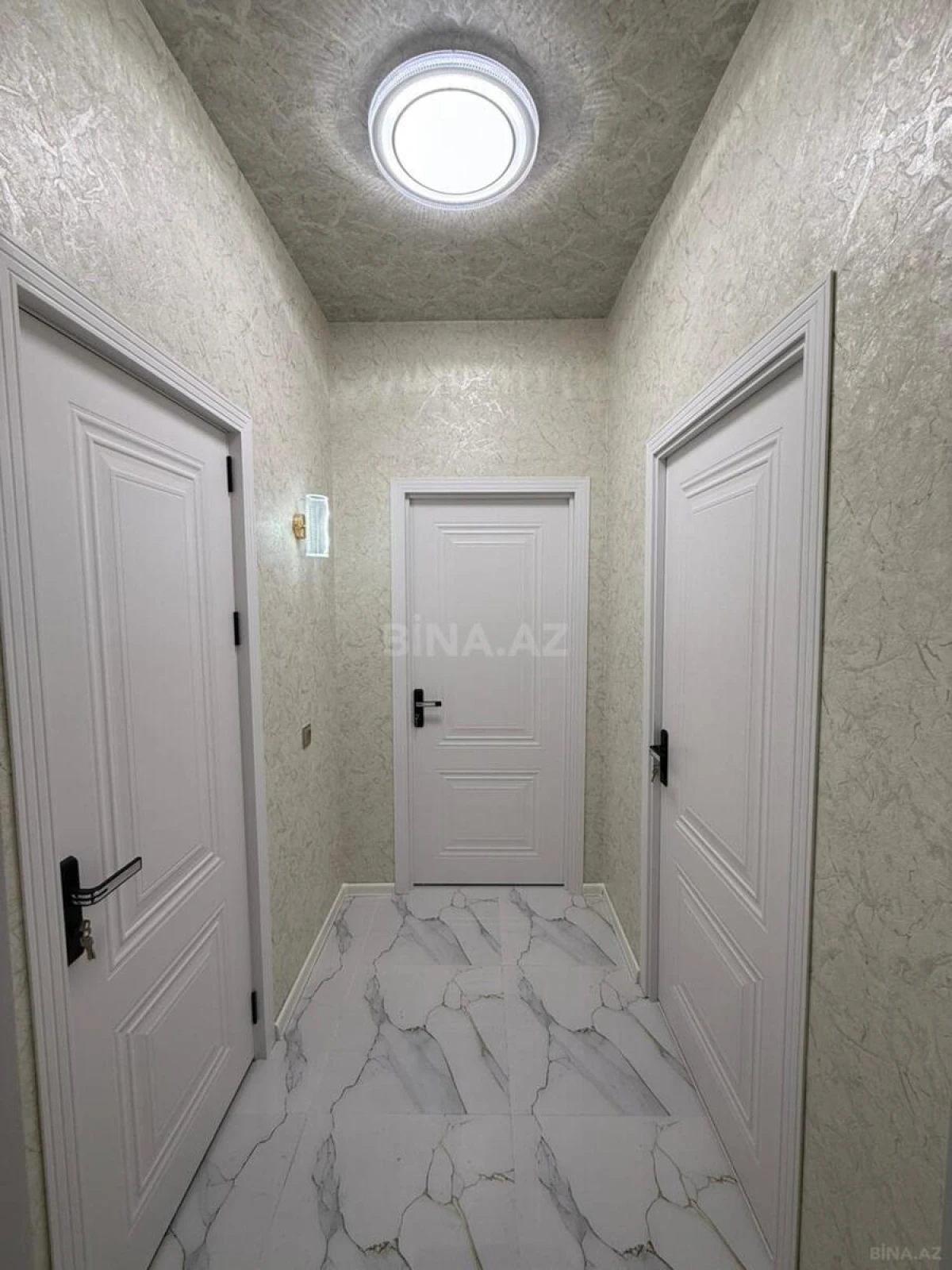 Satılır 2 otaqlı mənzil 52 m²