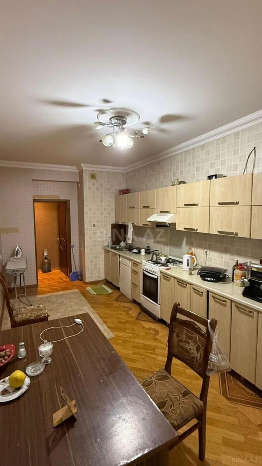 Satılır 3 otaqlı mənzil 128 m²