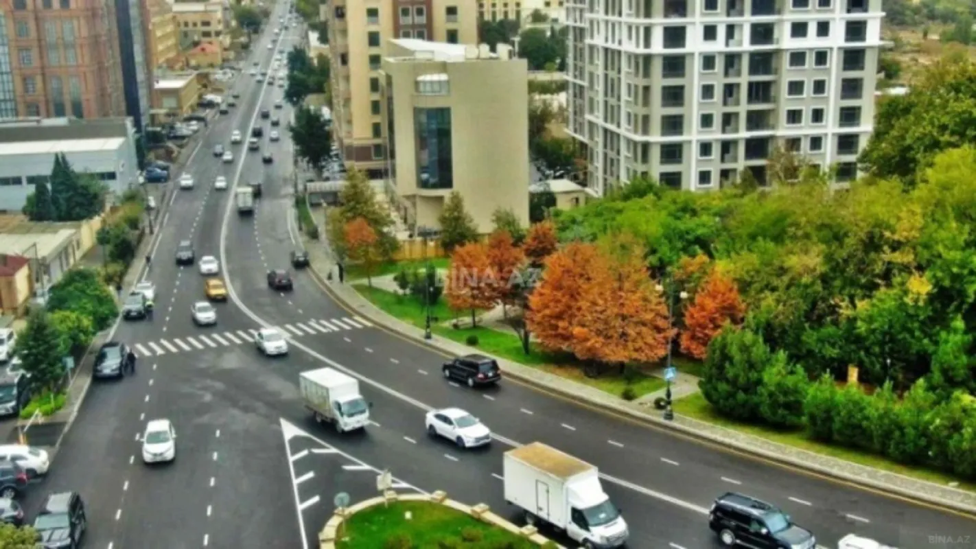 Satılır 3 otaqlı mənzil 134.8 m²