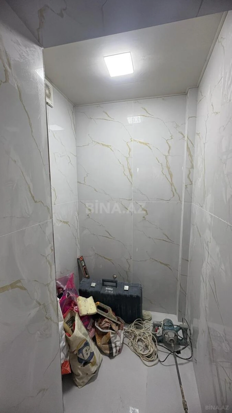 Kirayə verilir obyekt 120 m²