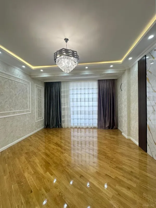 Satılır 3 otaqlı mənzil 110 m²