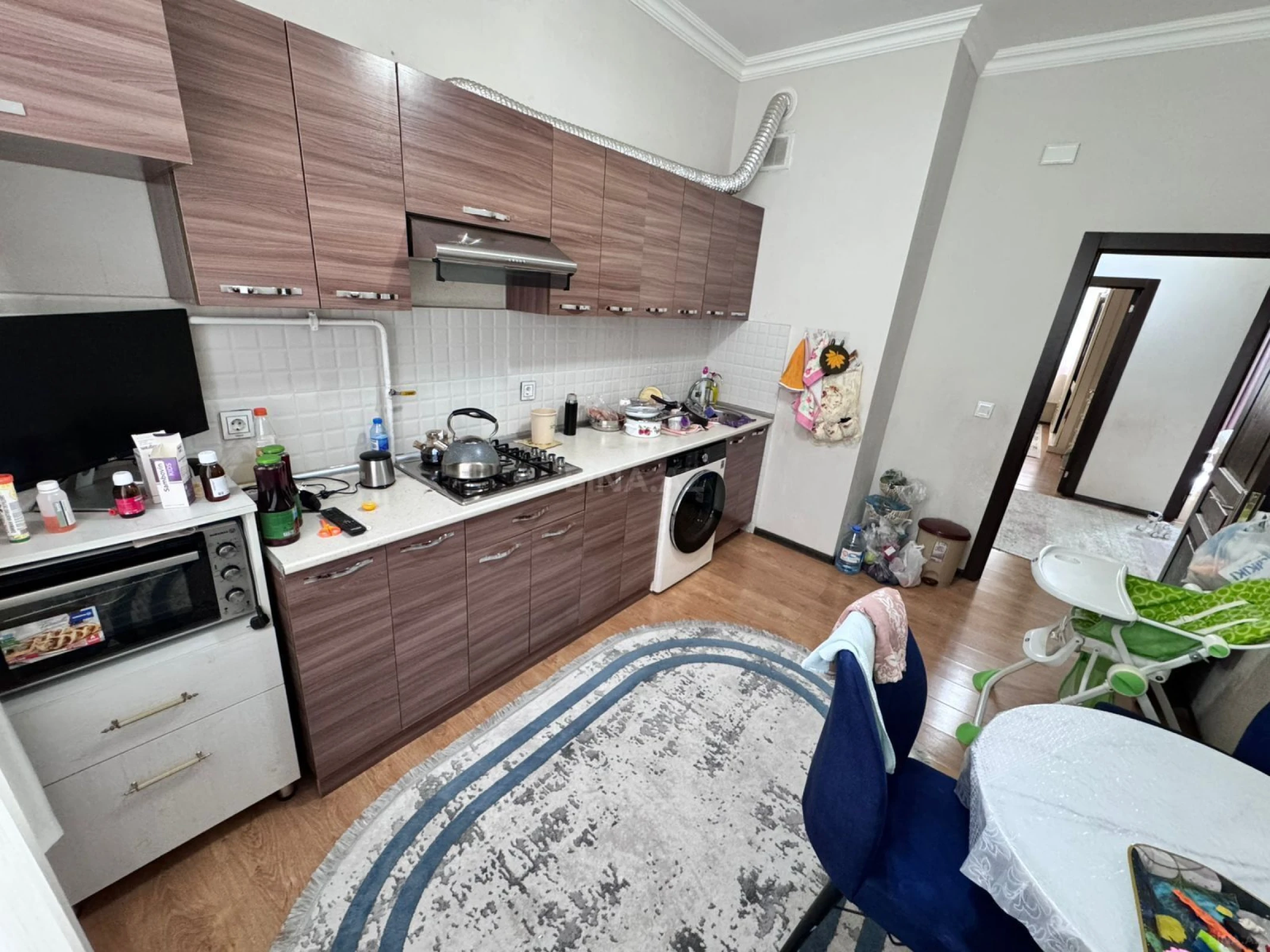 Satılır 4 otaqlı mənzil 110 m²