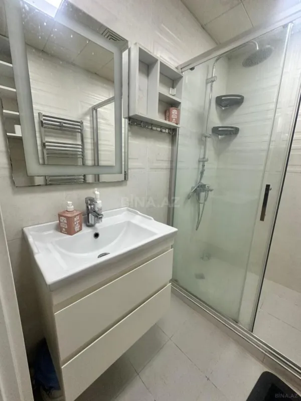 Kirayə verilir 3 otaqlı mənzil 115 m²