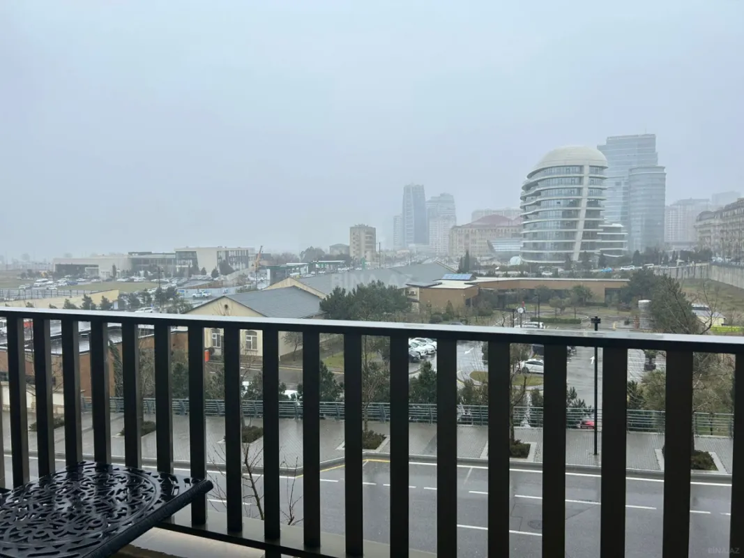 Satılır 2 otaqlı mənzil 74.4 m²