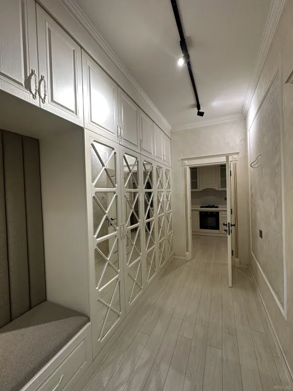 Kirayə verilir 3 otaqlı mənzil 99 m²