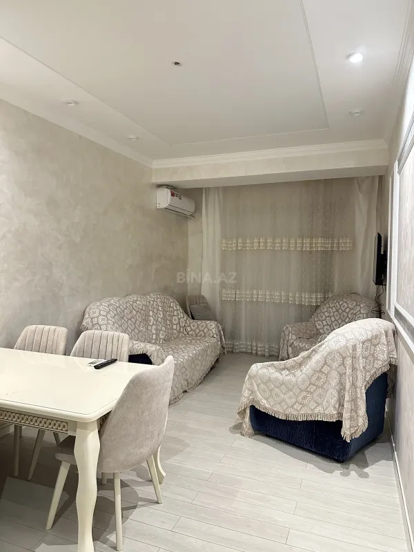 Kirayə verilir 3 otaqlı mənzil 99 m²