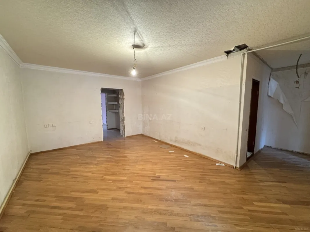 Satılır 3 otaqlı mənzil 85 m²