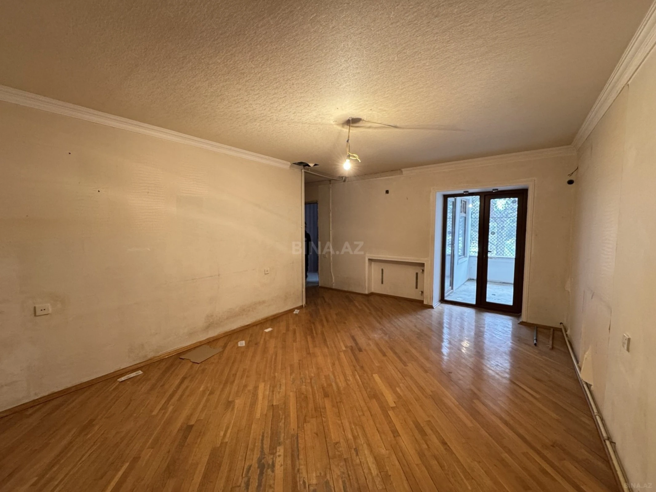 Satılır 3 otaqlı mənzil 85 m²