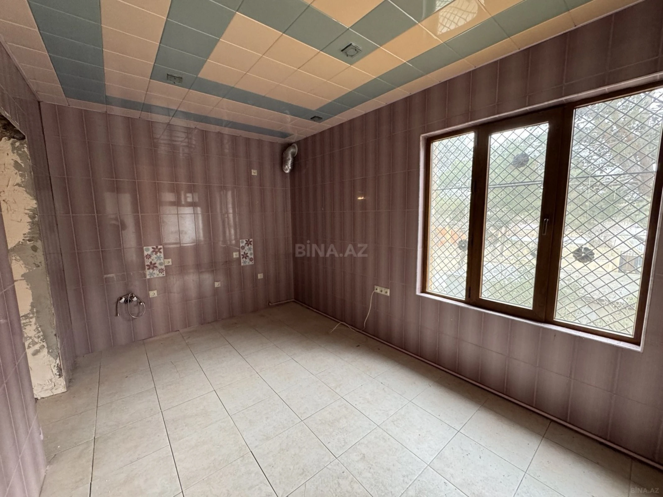 Satılır 3 otaqlı mənzil 85 m²